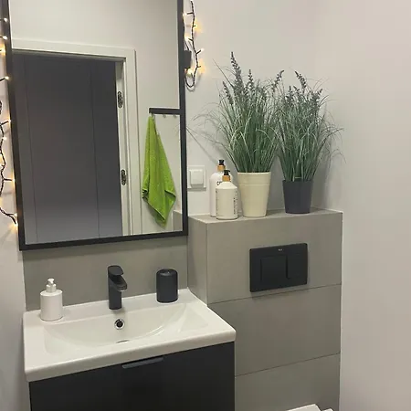 Bielany Apartment *
